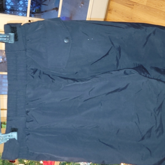 Precision Mountainwear - Picture 7 of 10